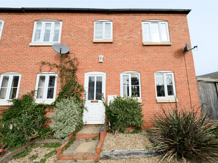 Three Bedroom Town House - Perfect Investment - Great Location - Uppingham (LE15)